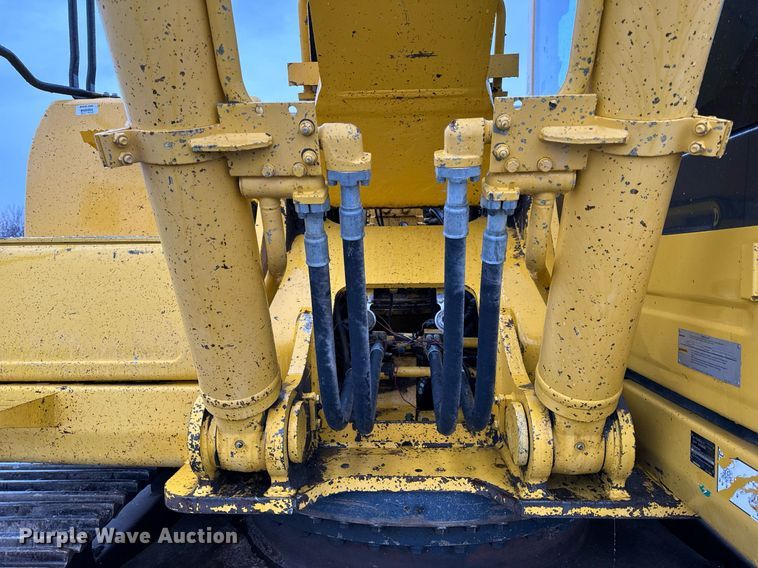 image for item NM9075 2014 Komatsu PC360LC-10  excavator