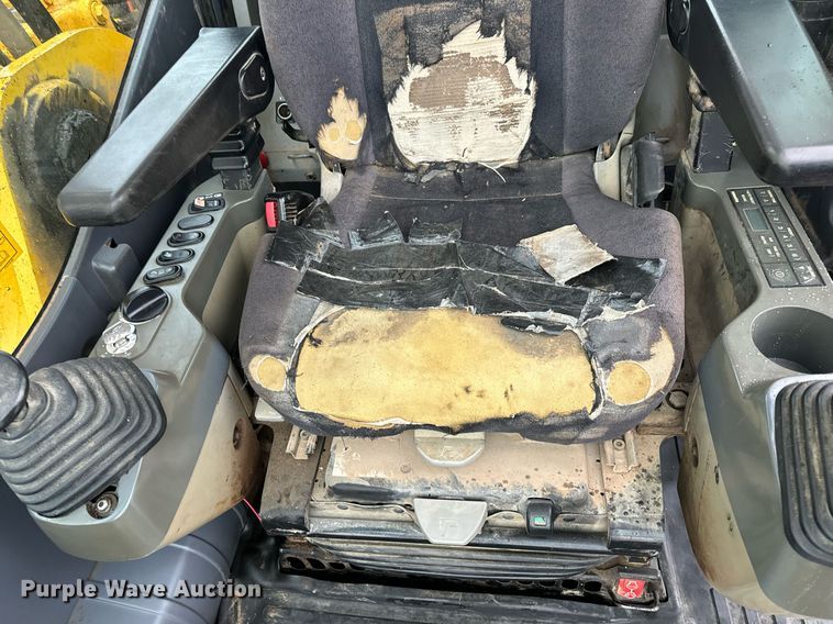 image for item NM9075 2014 Komatsu PC360LC-10  excavator