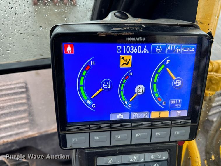 image for item NM9075 2014 Komatsu PC360LC-10  excavator