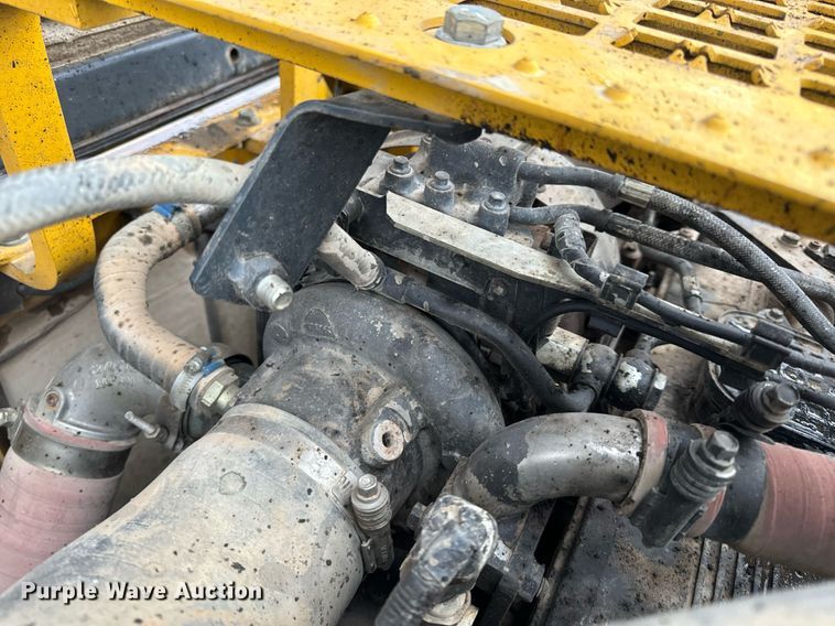 image for item NM9075 2014 Komatsu PC360LC-10  excavator