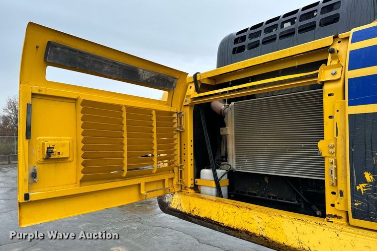 image for item NM9075 2014 Komatsu PC360LC-10  excavator