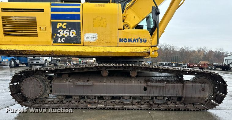 image for item NM9075 2014 Komatsu PC360LC-10  excavator