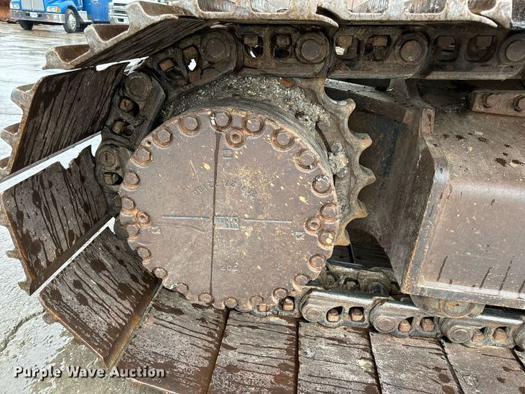 image for item NM9075 2014 Komatsu PC360LC-10  excavator