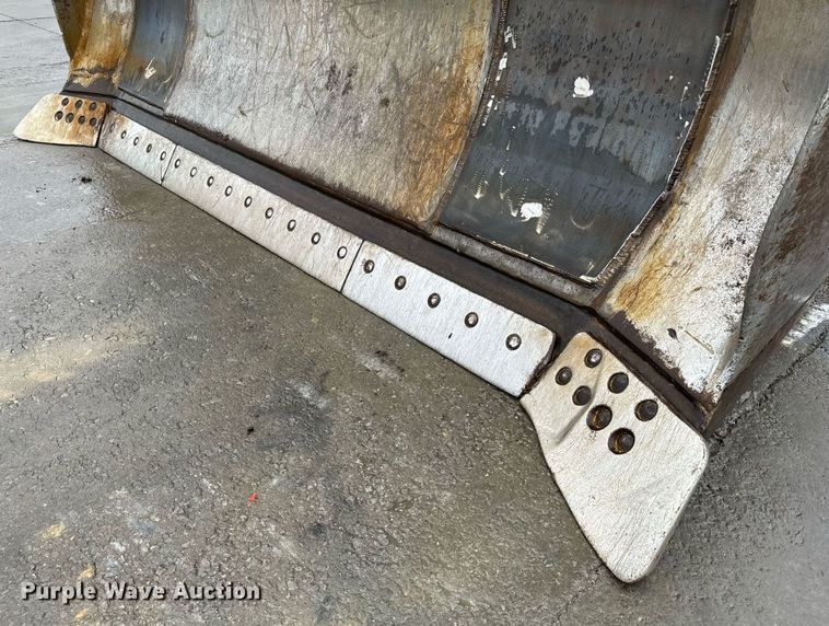 image for item NM9077 2012 Caterpillar D8T  dozer