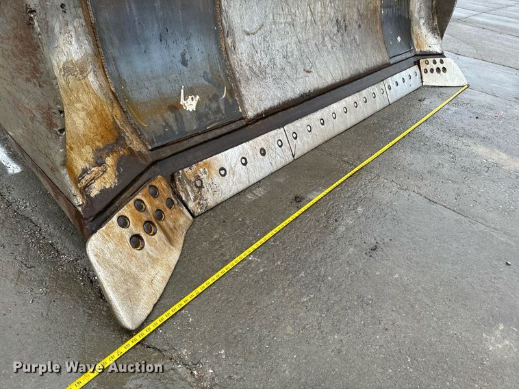 image for item NM9077 2012 Caterpillar D8T  dozer