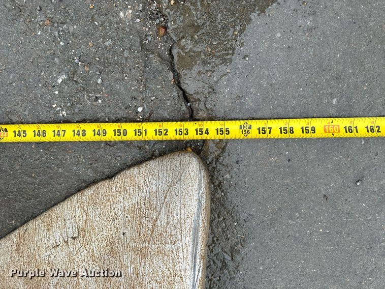 image for item NM9077 2012 Caterpillar D8T  dozer