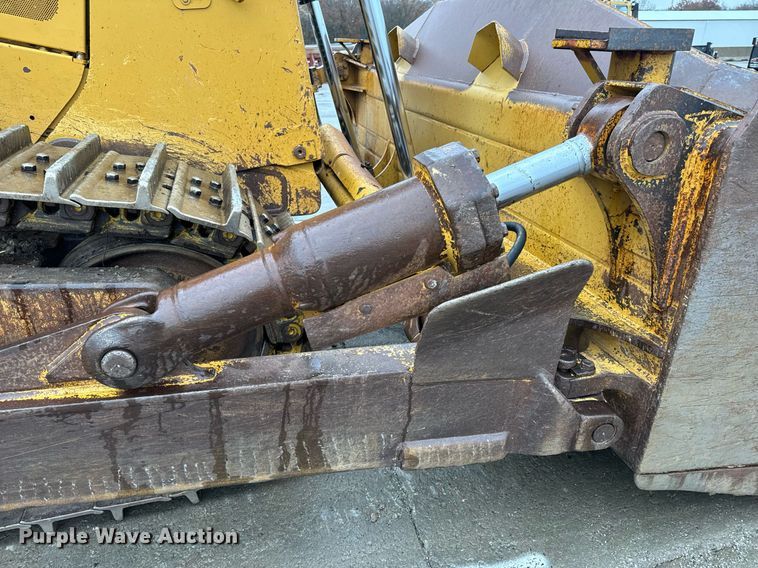 image for item NM9077 2012 Caterpillar D8T  dozer