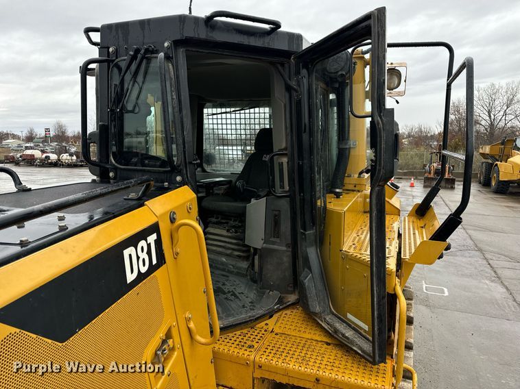 image for item NM9077 2012 Caterpillar D8T  dozer