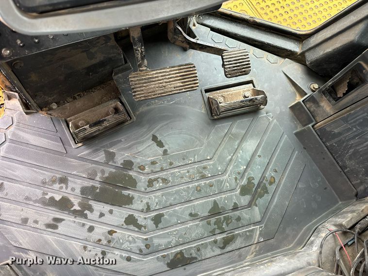 image for item NM9077 2012 Caterpillar D8T  dozer