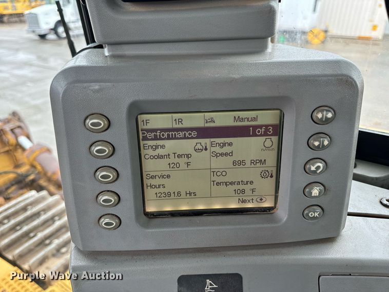 image for item NM9077 2012 Caterpillar D8T  dozer