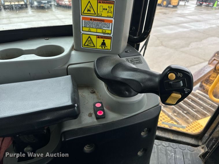 image for item NM9077 2012 Caterpillar D8T  dozer