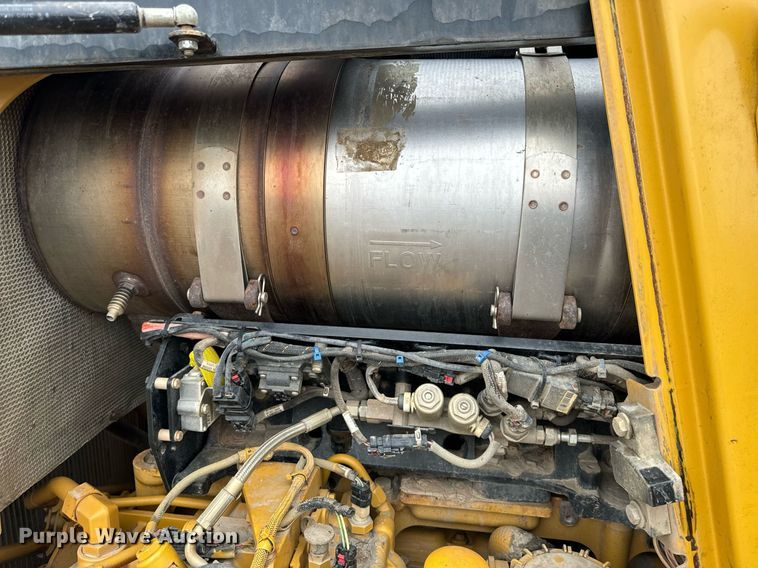 image for item NM9077 2012 Caterpillar D8T  dozer