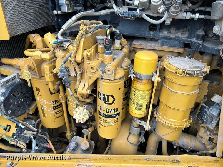 image for item NM9077 2012 Caterpillar D8T  dozer