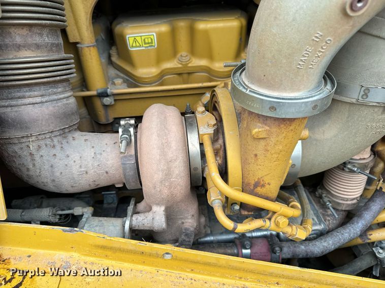 image for item NM9077 2012 Caterpillar D8T  dozer