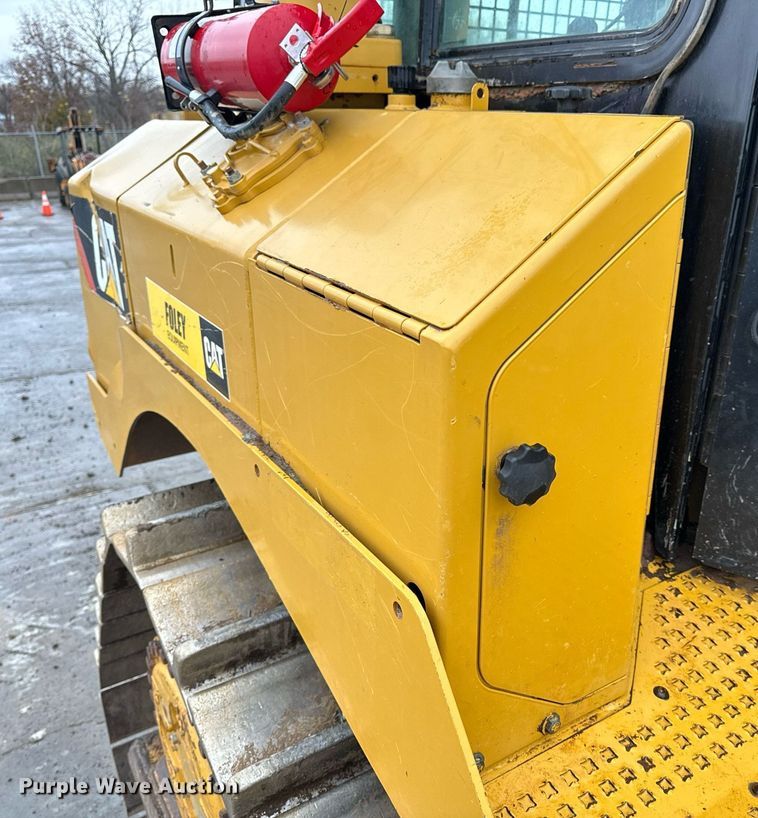 image for item NM9077 2012 Caterpillar D8T  dozer