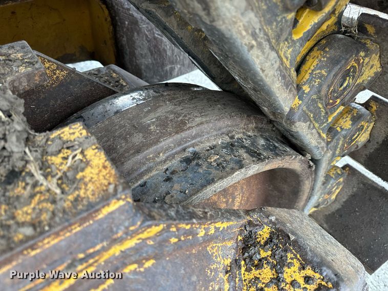 image for item NM9077 2012 Caterpillar D8T  dozer