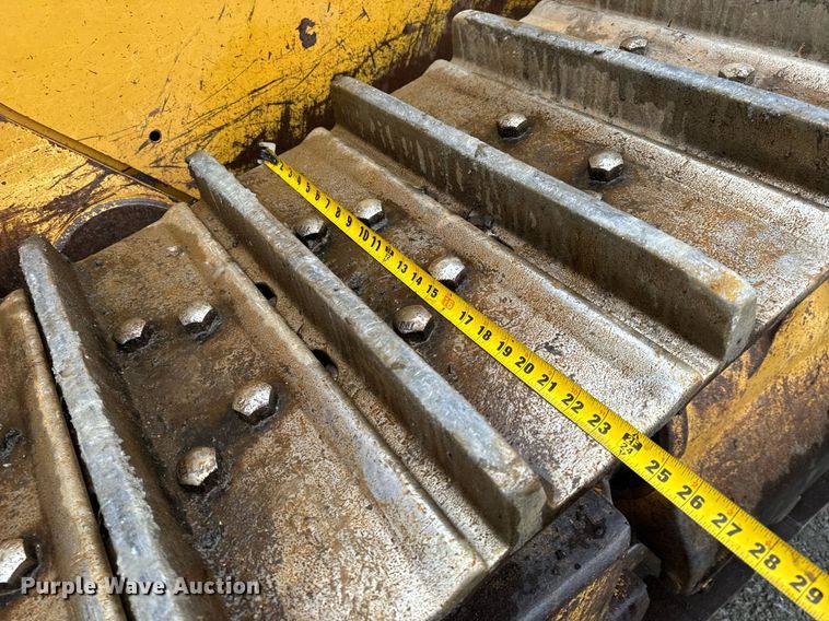 image for item NM9077 2012 Caterpillar D8T  dozer