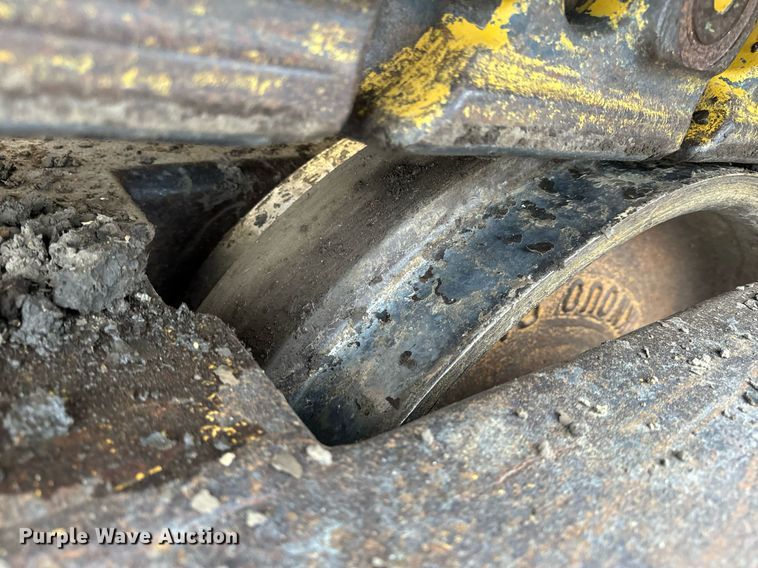 image for item NM9077 2012 Caterpillar D8T  dozer