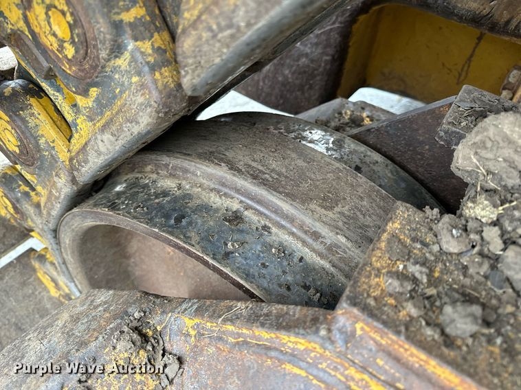 image for item NM9077 2012 Caterpillar D8T  dozer