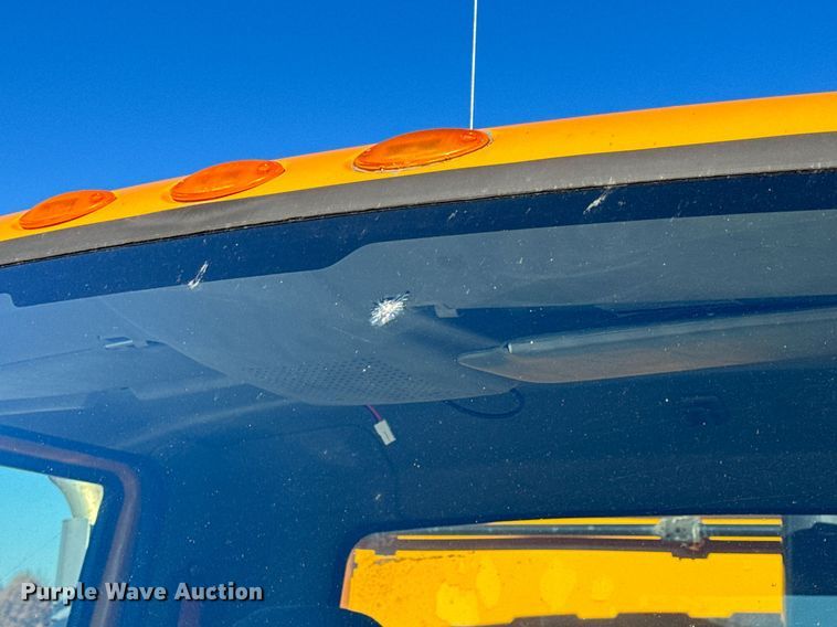 image for item NM9089 2011 International 7400 SFA  dump truck