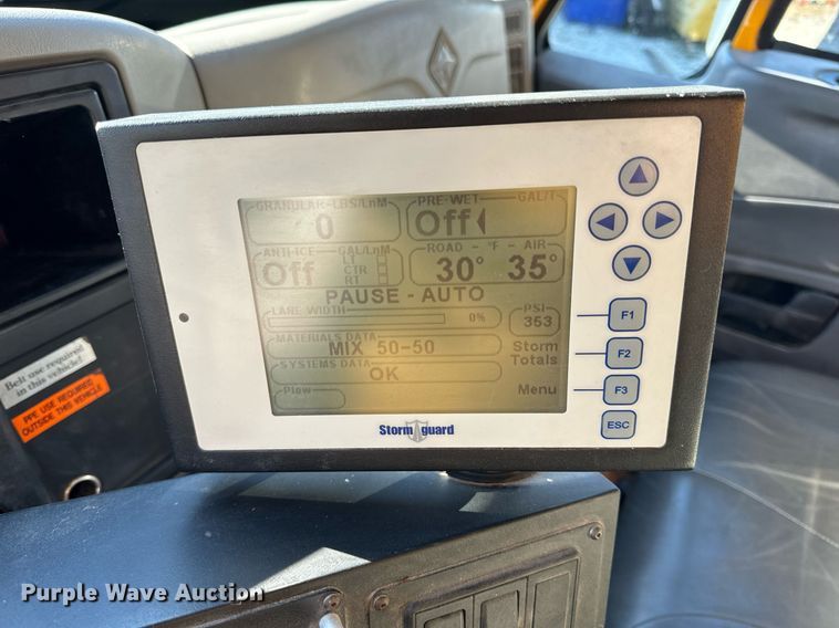 image for item NM9089 2011 International 7400 SFA  dump truck