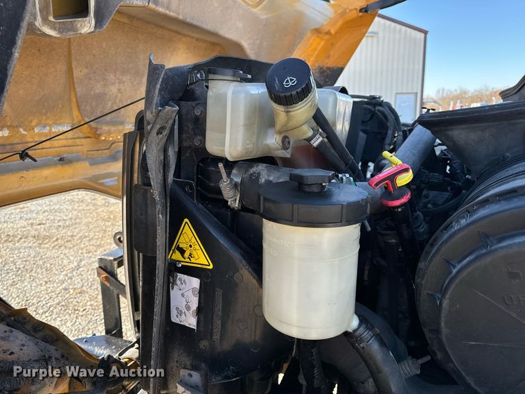 image for item NM9089 2011 International 7400 SFA  dump truck