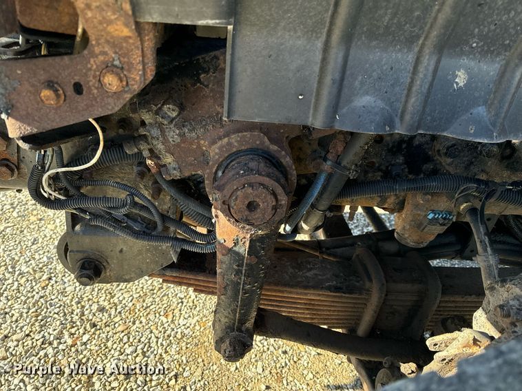 image for item NM9089 2011 International 7400 SFA  dump truck