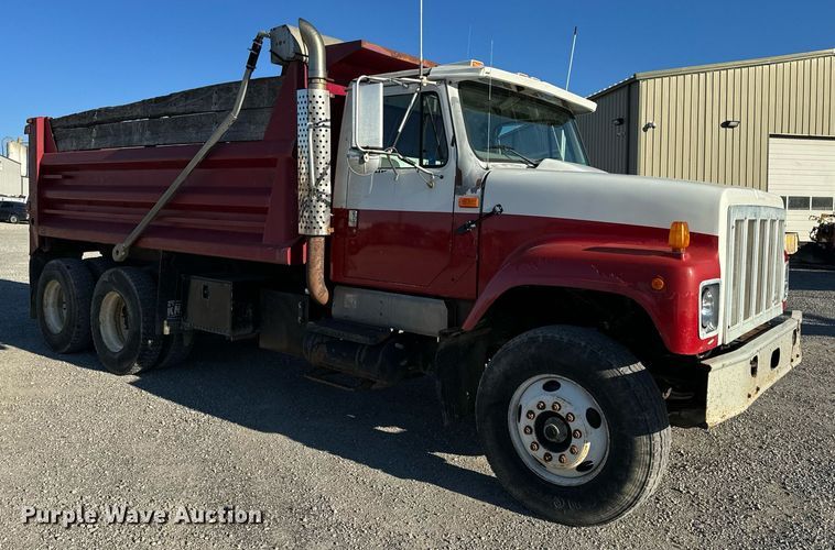 image for item NM9097 2002 International 2554  dump truck