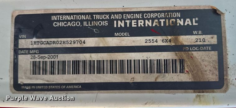 image for item NM9097 2002 International 2554  dump truck