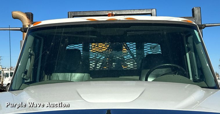 image for item NM9098 2011 International WorkStar 7600 SBA  grapple crane truck