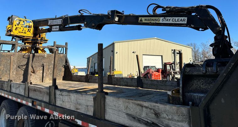 image for item NM9098 2011 International WorkStar 7600 SBA  grapple crane truck