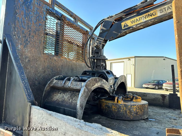 image for item NM9098 2011 International WorkStar 7600 SBA  grapple crane truck