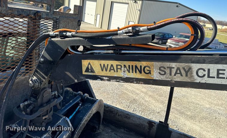 image for item NM9098 2011 International WorkStar 7600 SBA  grapple crane truck