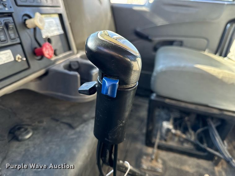 image for item NM9098 2011 International WorkStar 7600 SBA  grapple crane truck