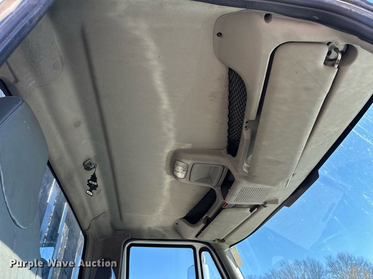 image for item NM9098 2011 International WorkStar 7600 SBA  grapple crane truck