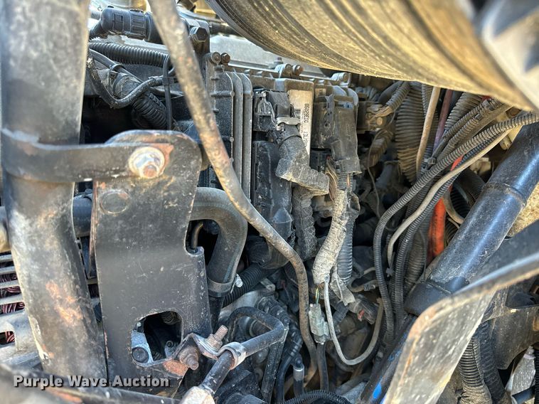 image for item NM9098 2011 International WorkStar 7600 SBA  grapple crane truck