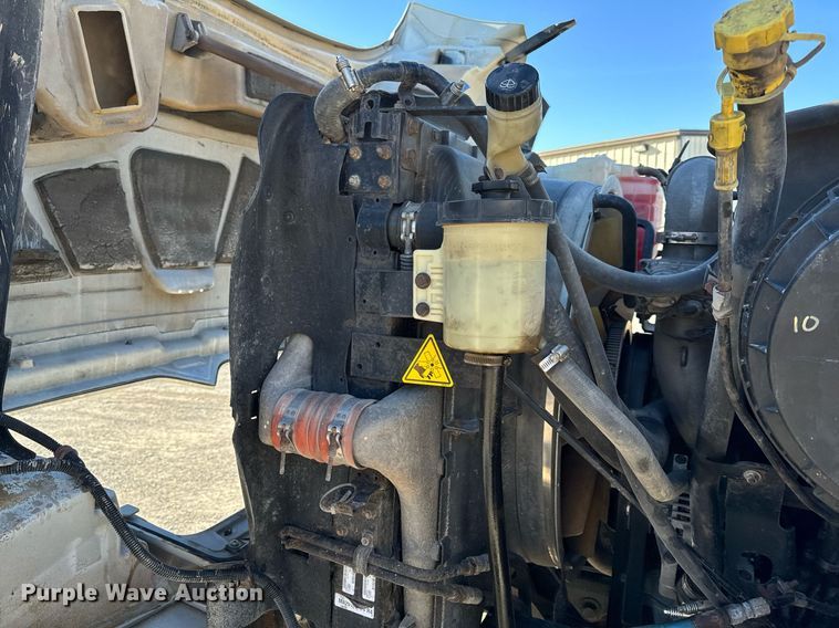 image for item NM9098 2011 International WorkStar 7600 SBA  grapple crane truck