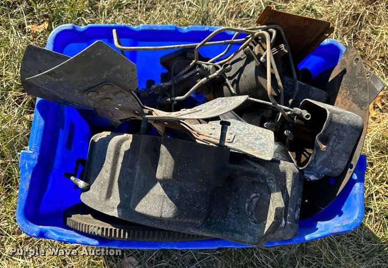 image for item NM9099 Case 1845C  skid steer loader