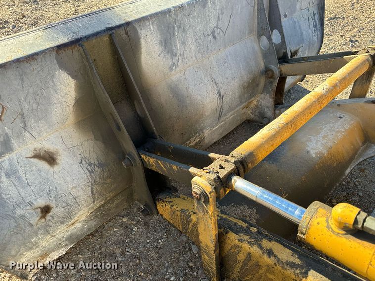 image for item NM9107 1999 New Holland 555E  backhoe