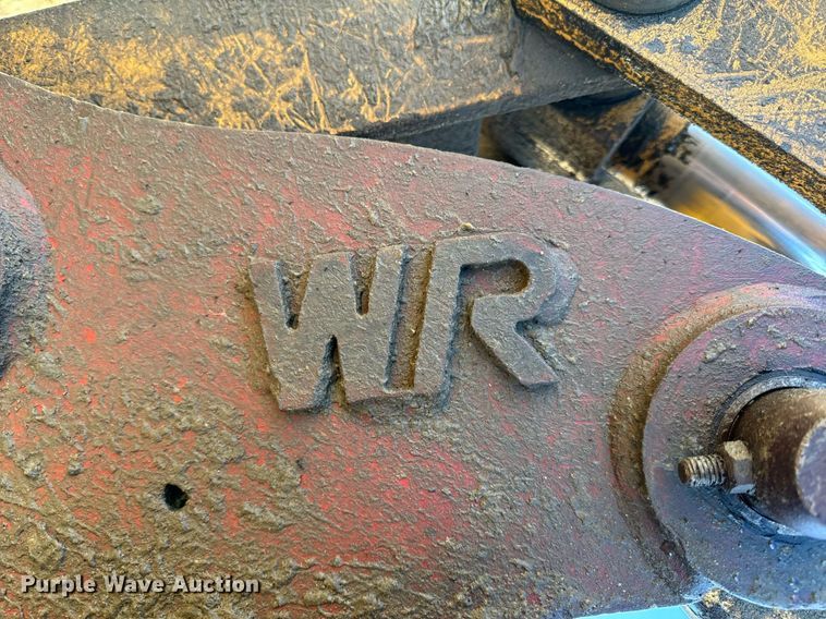 image for item NM9107 1999 New Holland 555E  backhoe