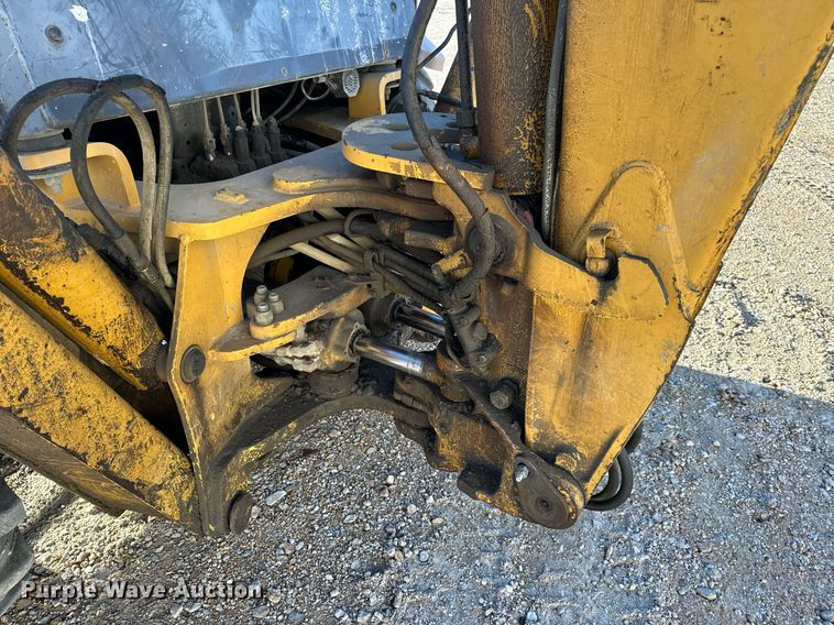 image for item NM9107 1999 New Holland 555E  backhoe