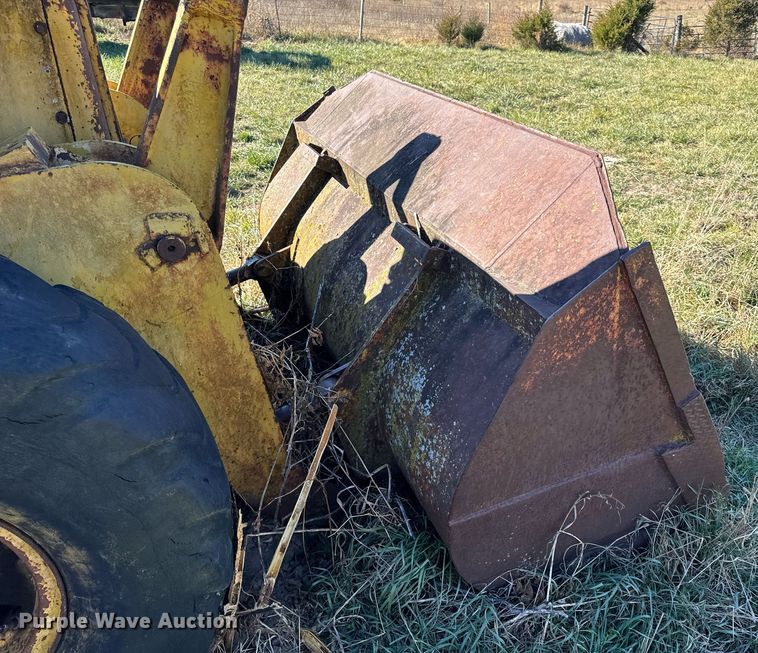 image for item NM9109 1964 Hough H90D  wheel loader