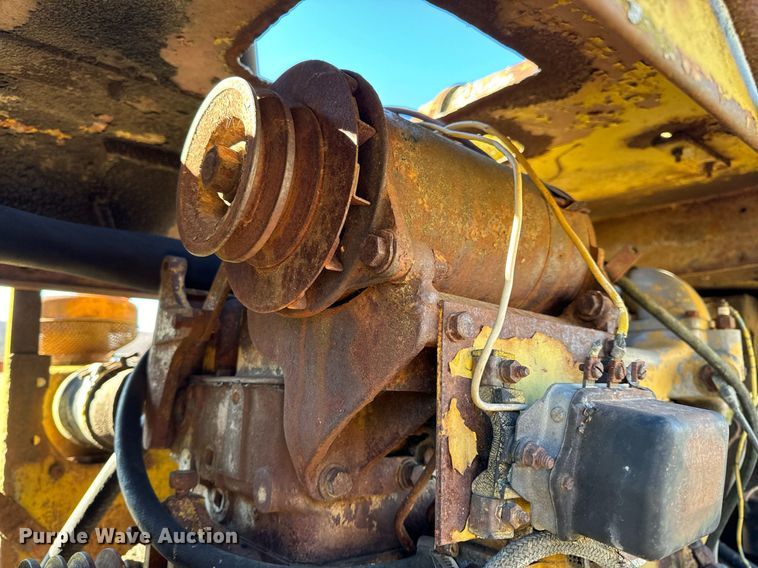 image for item NM9109 1964 Hough H90D  wheel loader