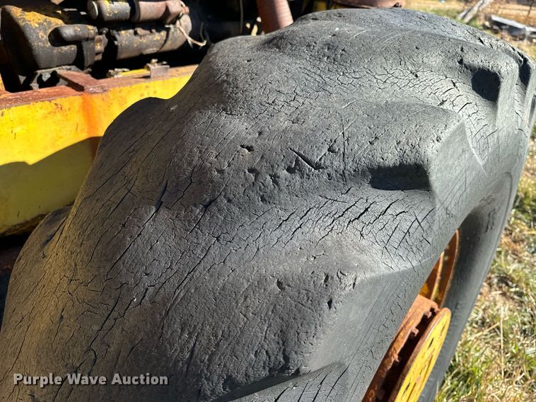 image for item NM9109 1964 Hough H90D  wheel loader