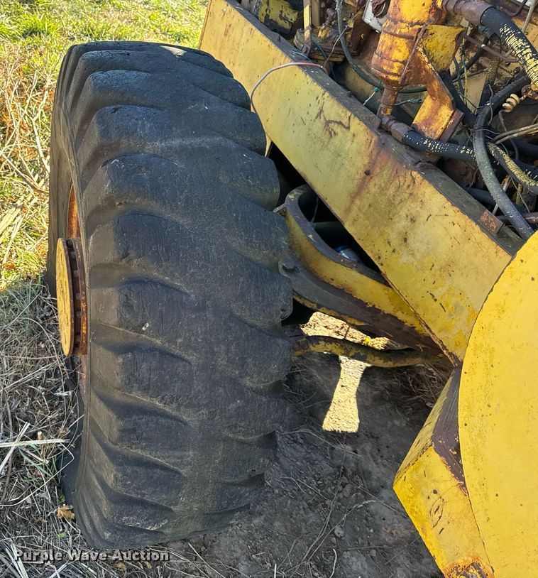 image for item NM9109 1964 Hough H90D  wheel loader