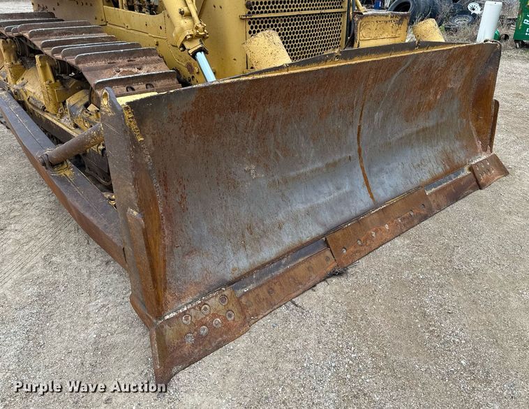 image for item NM9119 1964 Caterpillar D7E dozer