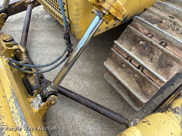 image for item NM9119 1964 Caterpillar D7E dozer