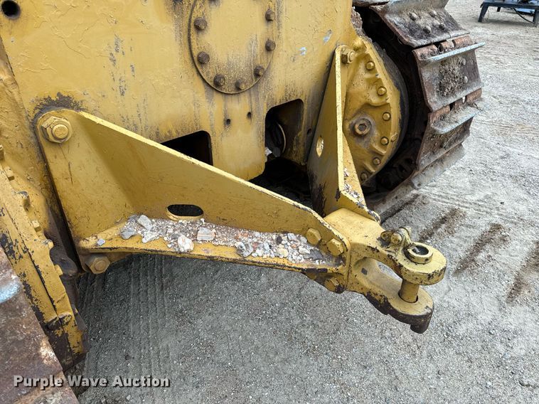 image for item NM9119 1964 Caterpillar D7E dozer