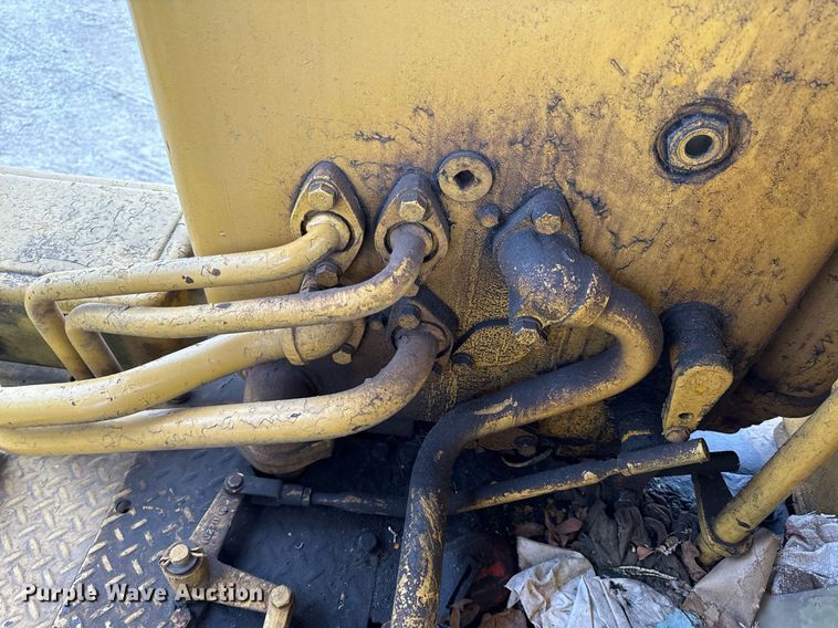 image for item NM9119 1964 Caterpillar D7E dozer