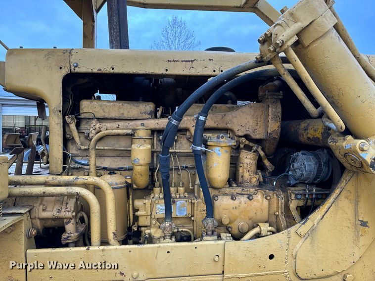 image for item NM9119 1964 Caterpillar D7E dozer